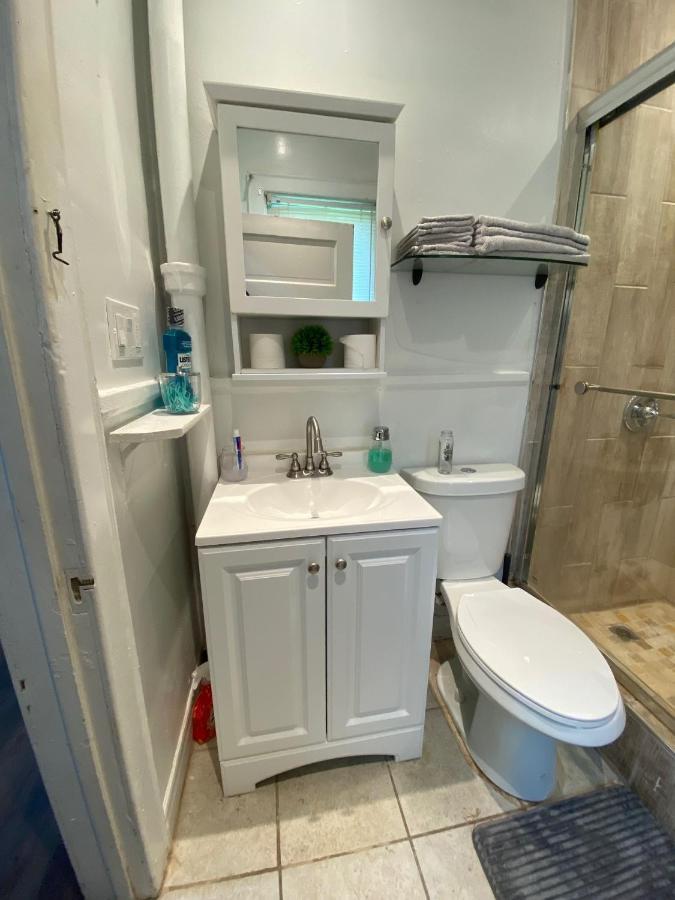 Lovely 2 Bedroom Cottage Just Off Orange Lake! Newburgh Exterior foto